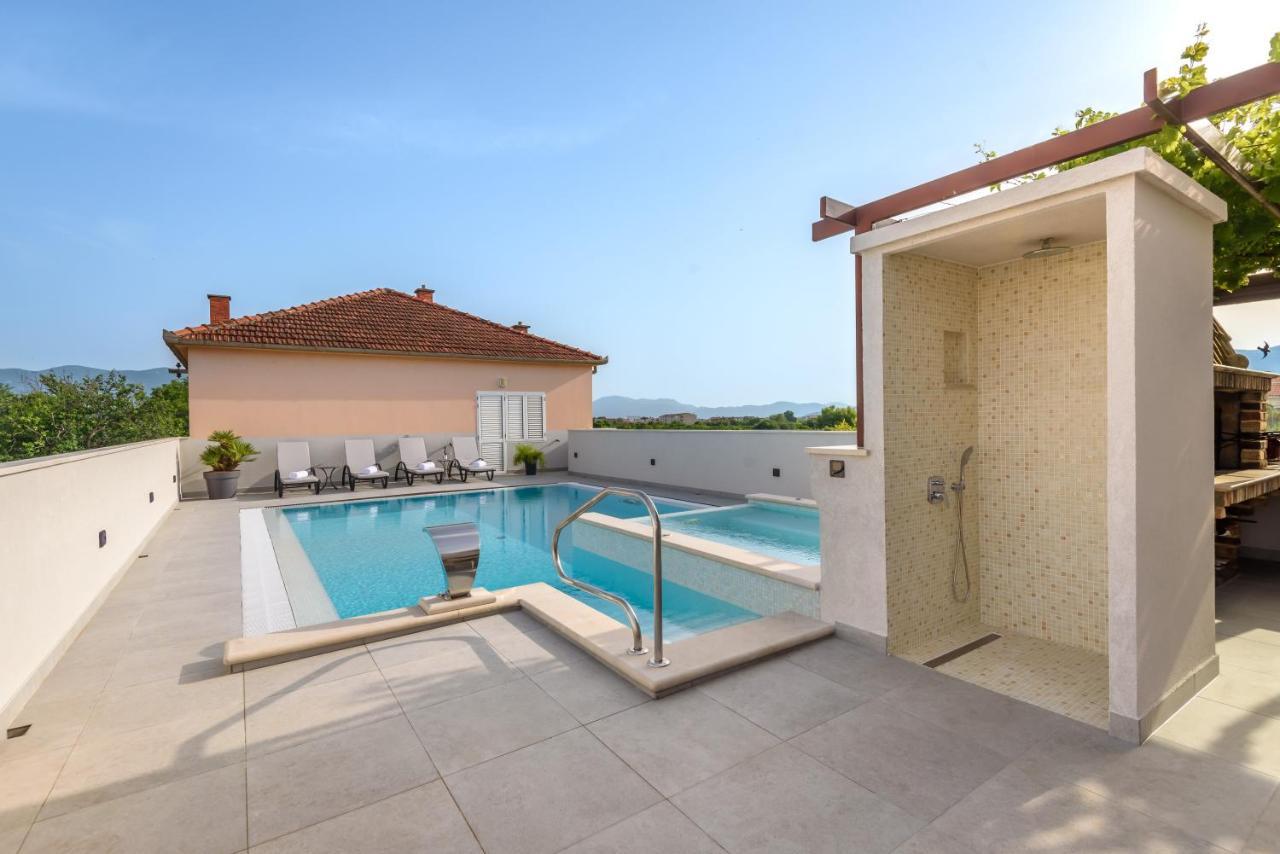 Neretva Valley Apartments - Heated Pool Metković Extérieur photo